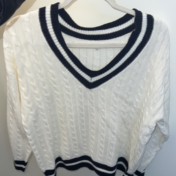 Simply Obsessed White And Navy Sweater - Picture 9 of 11
